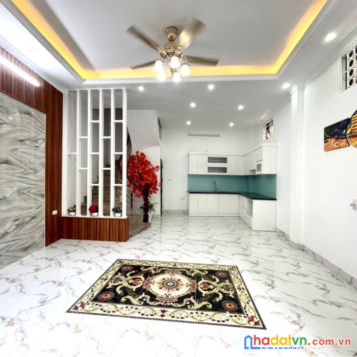 Bán nhà phố khương thượng: 53m2, 5 tầng, mt 4.5m, ô tô. 5.4 tỷ