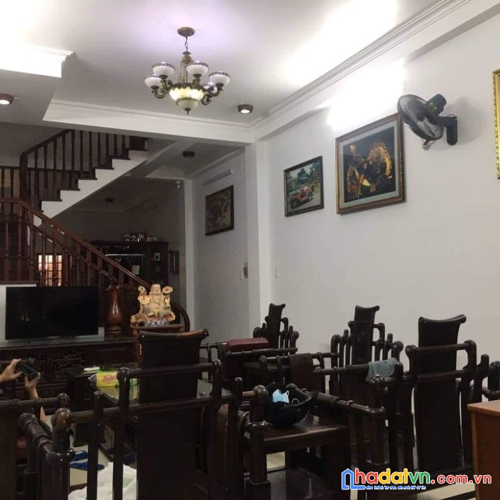 Mặt tiền kinh doanh siêu vip ngay ddso 8 trường tho,16 tỉ,4 tầng hẻm xe tải