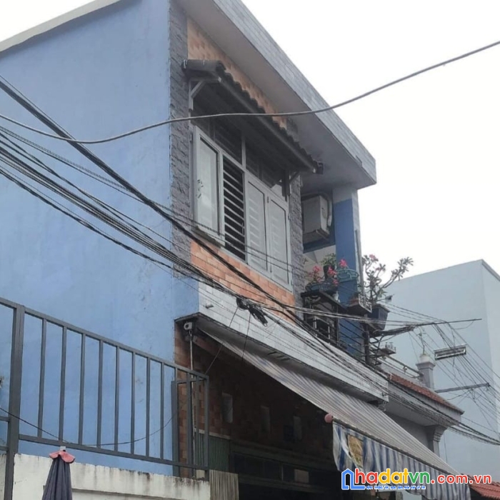 Nhà ngay gần phạm văn đồng 71m2 giá 5ti500,hẻm xe tải,sổ hồng riêng