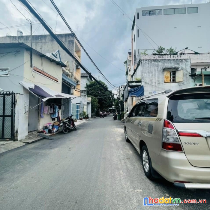 Nhà phan anh-(4m*17m)*3 tầng-hxh đổ cửa-mới-giá hơn 5 tỷ.