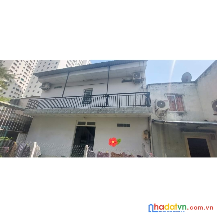 Sát mặt tiền cầu kênh, ngay trần văn giàu, 4p qua tên lửa, ko huy hoạch lộ giới, shr, nhà rất mới
