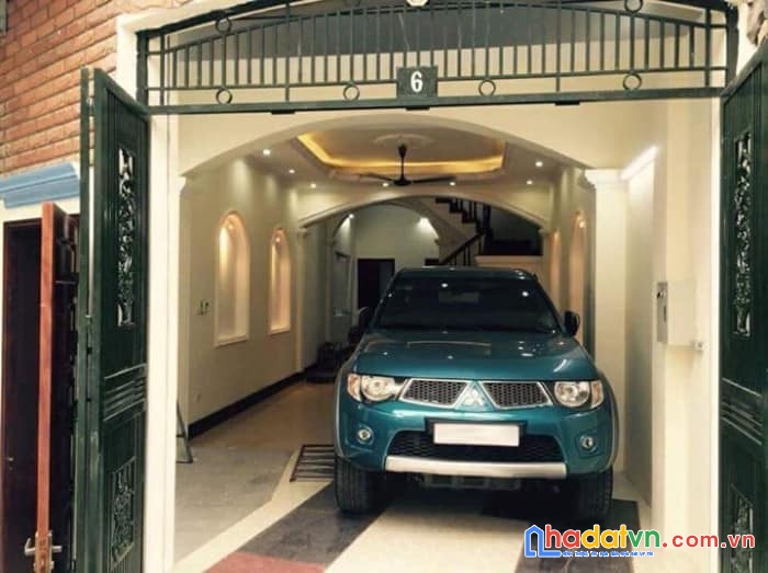 Bán nhà ccmn tại hoàng mai giá rẻ -thang máy
đày đủ công năng
thịnh liệt chỉ 7,5 tỷ 
oto vao