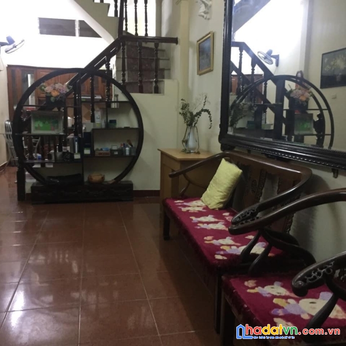 Bán nhà đống đa – 10m ra phố - nhà dân xây chắc chắn – dt40m * 5t - 5,55 tỷ.