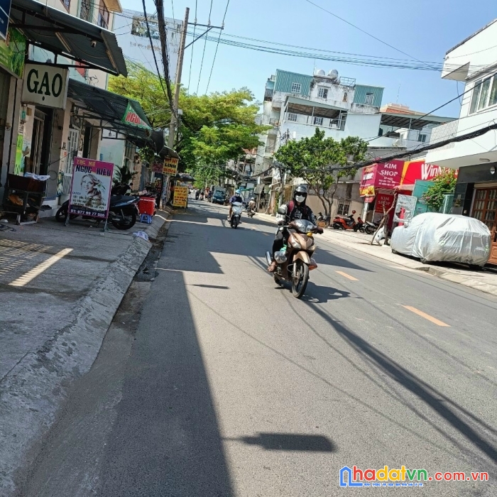 Bán nhà hxh đ.số 8 p.11, 5 lầu, 81m2(4.5x18), gấp bán, gần lotte, 9.2 tỷ.