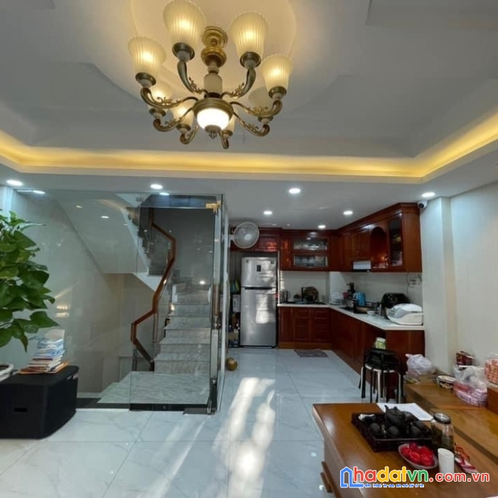 Bán nhà quang trung gò vấp ô tô quay đầu ngang gần 5m x dài 17m 4 tầng