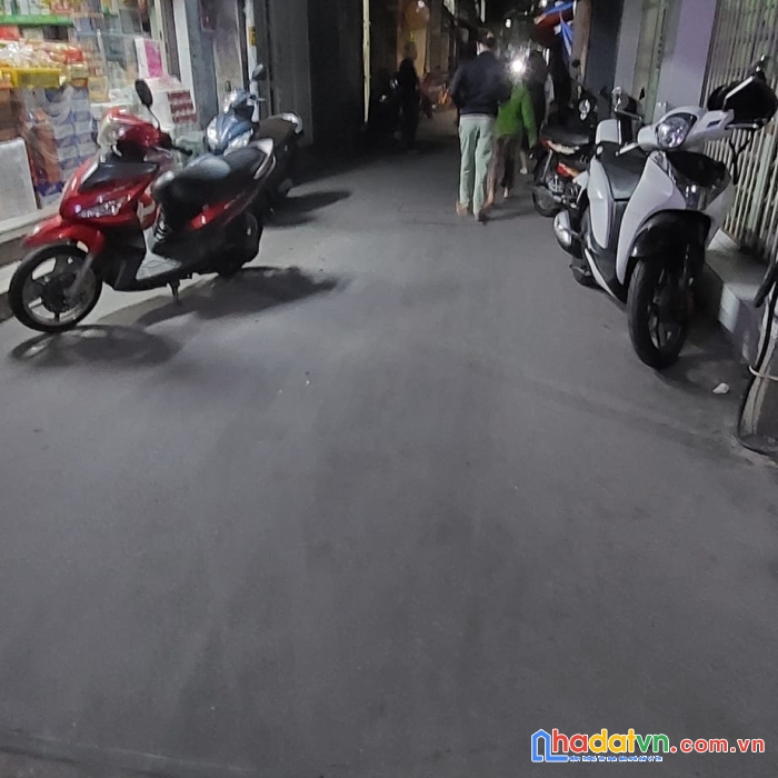 Siêu phẩm  hải châu - 2 tầng  - mê đúc - chỉ  nhỉnh  2 tỷ