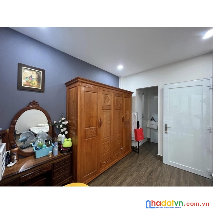 Hẻm 6 m, 72 m2 nhà mới vào ở ngay tân phú, 6 tỷ 8