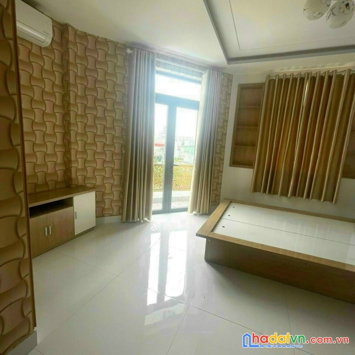Hẻm đẹp, nhà 4m x 11.5m, chu văn an, chỉ 7.9 tỷ, bình thạnh