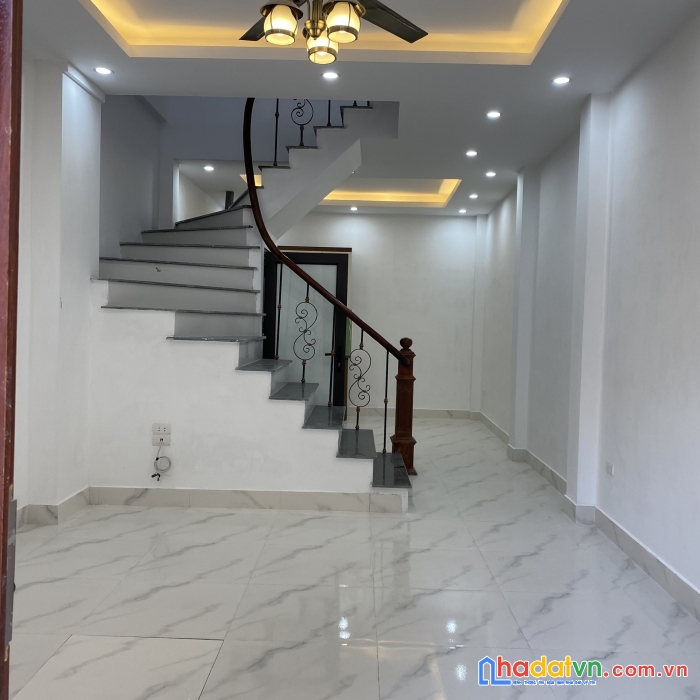 Bán nhà gần cầu mai lĩnh-hà đông,xây 3tx31m2 cực rẻ, chỉ 1,4 tỷ sẵn sổ đỏ full nội thất.