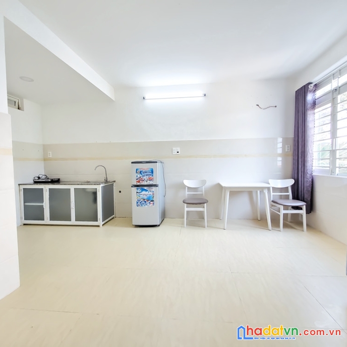 Phòng gò vấp giá rẻ, nt cơ bản đầy đủ, rộng cho 3 người ở !!!