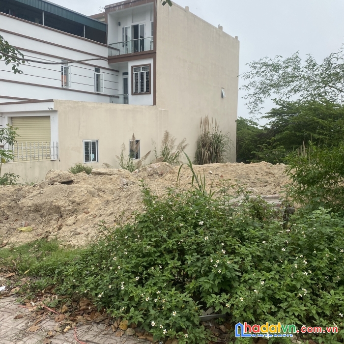 Đất có sổ đỏ 80m2 thôn đông thành ,đôngxá ,vân đồn ,quảng ninh