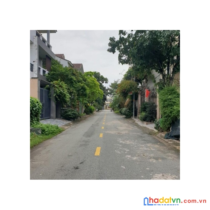 Bán gấp nhà bùi tá hán ngay công viên cao đức lân, p. an phú, quận 2 .10m x16m. giá 185tr/m2