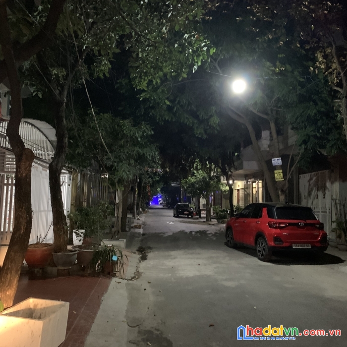 Hàng f0, kdc an trang, an đồng: bán nhà 82m2 x 2 tầng, 2pn, 2wc,... sđcc.
đường10m, ô tô đỗ cửa.