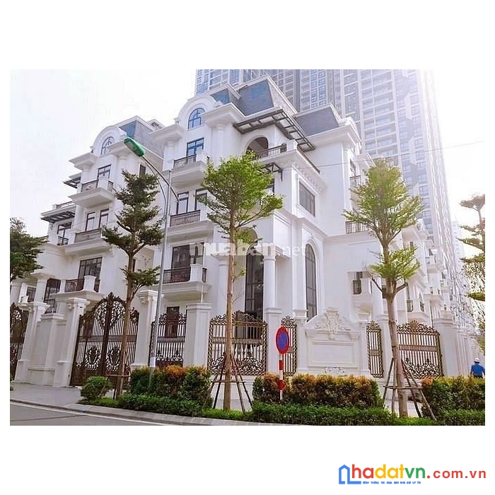 Biệt thự kế cận vinhomes gardenia hàm nghi, 1 bước ra phố, thiết kế siêu đẹp