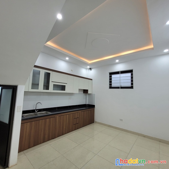 Bán nhà tổ 8 thị trấn an dương, 3 tầng, 1,88 tỷ đường rộng gần 5m