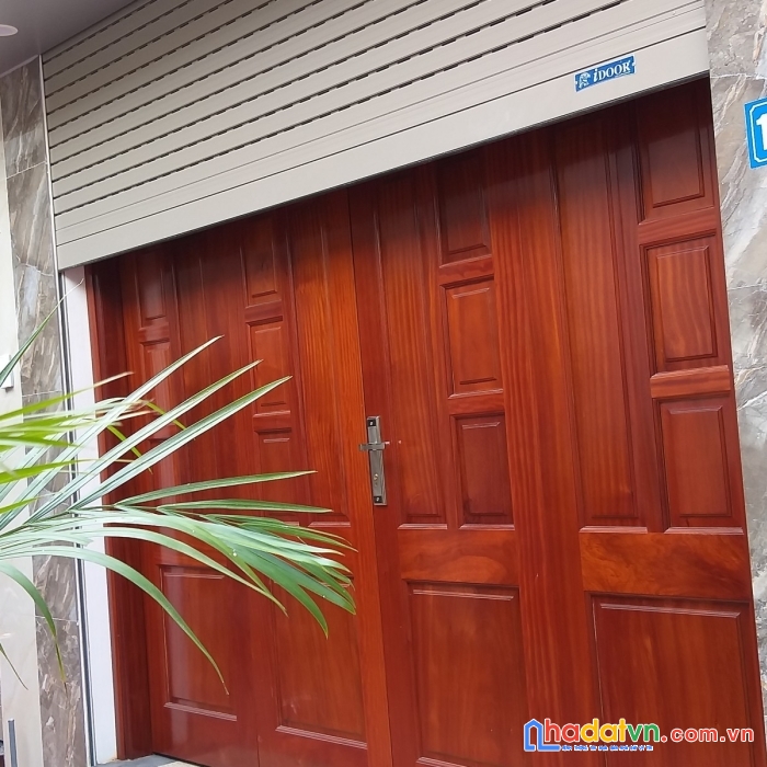 Quá hiếm nhà ngọc thụy 5 tầng xe 7 chỗ vào nhà ngõ thông, trong đê