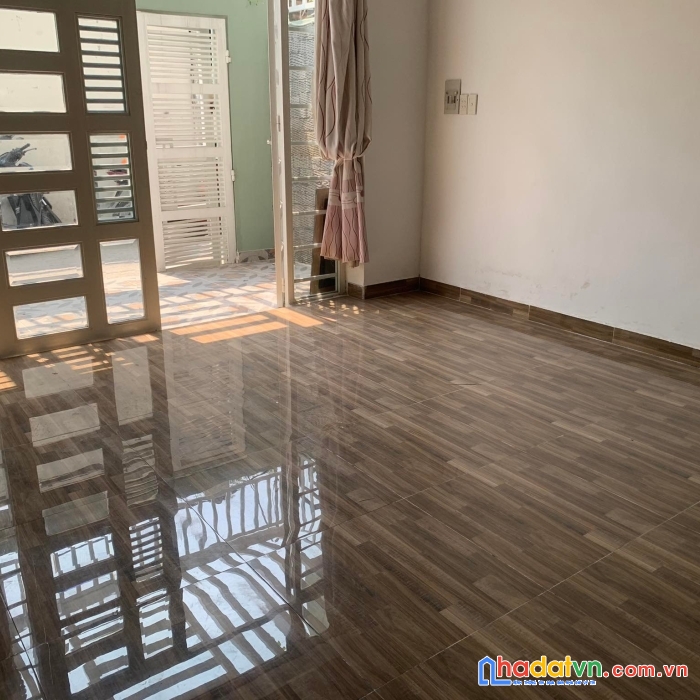 Gấp bán nhà 4x12m – 2 tầng mới tinh- đường rộng quận 7