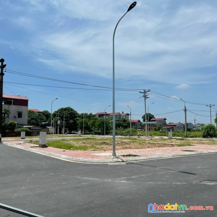 Bán đất đấu giá ,thôn đìa, nam hồng,đông anh