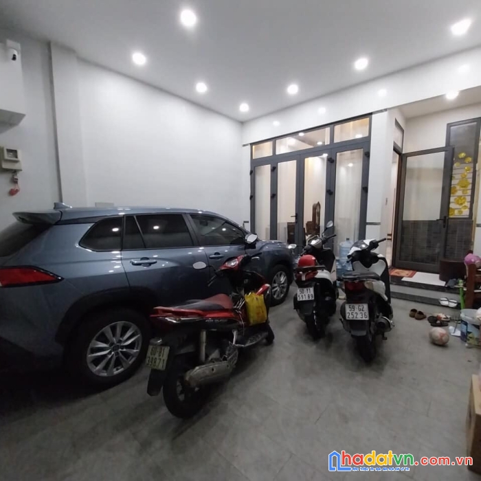Bán nhà tân thới nhất q12, giáp tân bình, 4 tầng, 5 pn, nhà đẹp ở ngay.