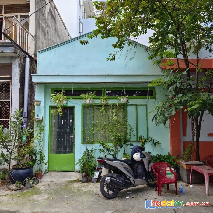 Ngay hồ bơi 1 tháng 6,gò vấp,4,3 x 14,chỉ hơn 3 tỷ,hẻm 6 mét ô tô đỗ cửa,tiện kinh doanh