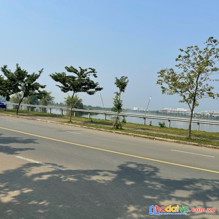 195m mặt đường nhựa tân xã kinh doanh