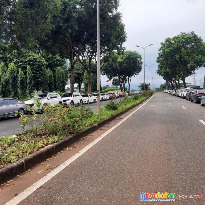 145m thôn 9 tân xã, đi bộ ra hồ lớn