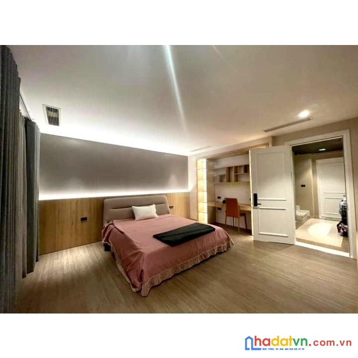 Mặt phố hoàng ngân, dt 401m2 x 9 tầng, mặt tiền 16m, 218 tỷ
