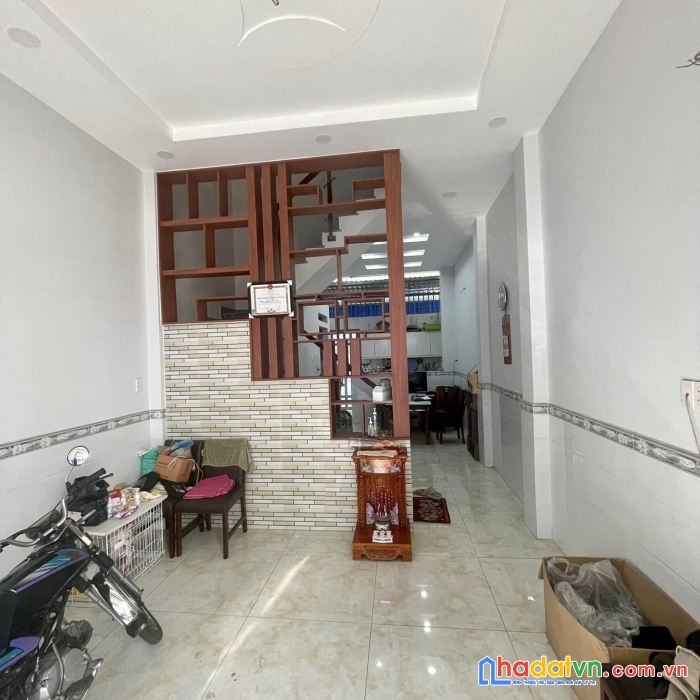 2 mặt hẻm oto 6m- tương lai là mt- 50m2 – 3 tầng btct – chỉ 5,3t (tl)