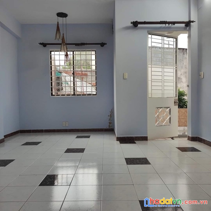 Ba nuôi gởi bán gấp nhà sát mặt tiền lê quang định bình thạnh-75m2  -đã giảm 2 ,6 tỷ-ngangkhủng 6m