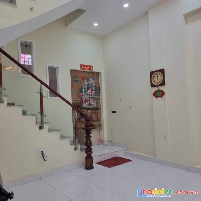Chủ thở oxy giảm chào lần 3 - tổng giảm 1 tỷ - còn 4.95 tỷ - giá này mà giảm nữa chủ tắt thở