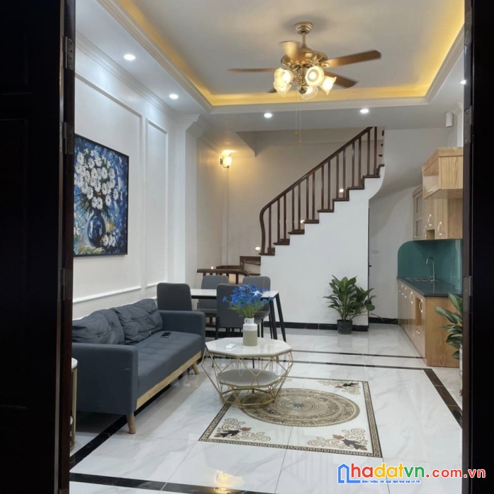 Gấp ! xem là chốt ! xem là chốt 
 nhà cực đẹp chất  
 đẳng cấp - ngõ nông - vị trí đẹp