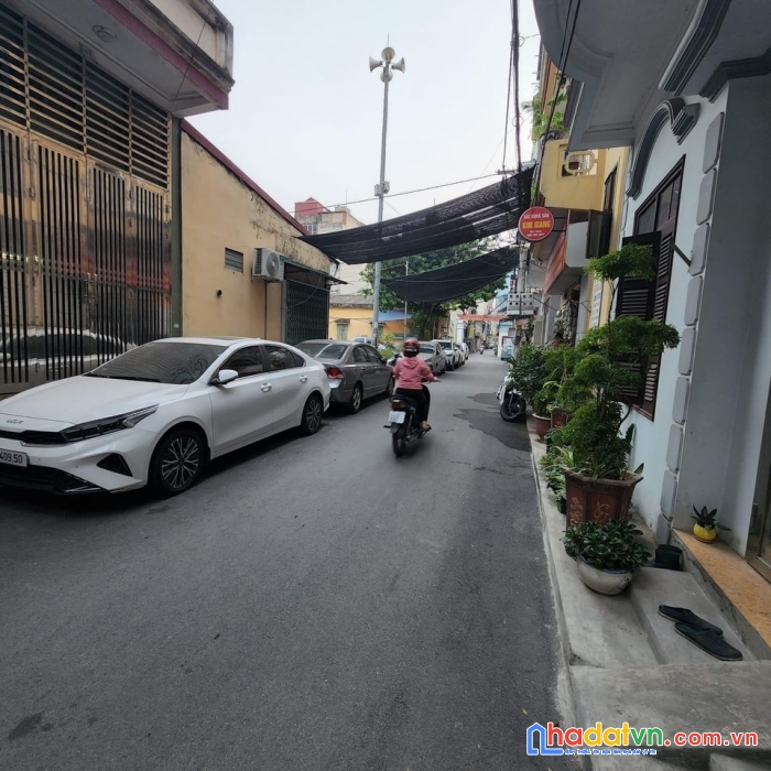 Ô tô,phân lô, bán nhà ngô quyền hà đông 46m,3 tâng giá nhỉnh 5t