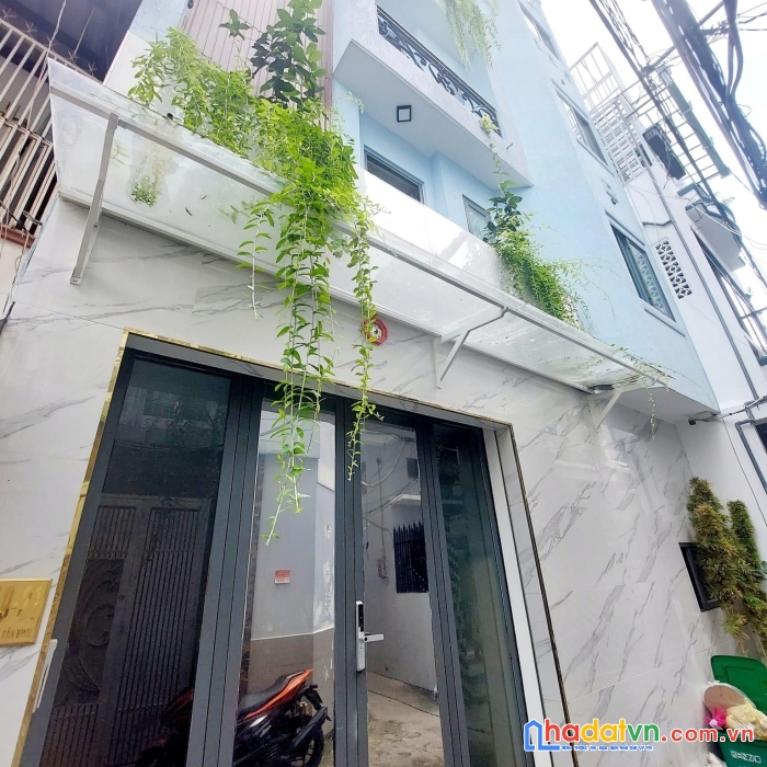 Siêu phẩm nguyễn trọng tuyển, p1 ,q tân bình.
- dt: 6.5x7x5lầu 227m2, 6pn , 5wc.
- giá chỉ 7.5