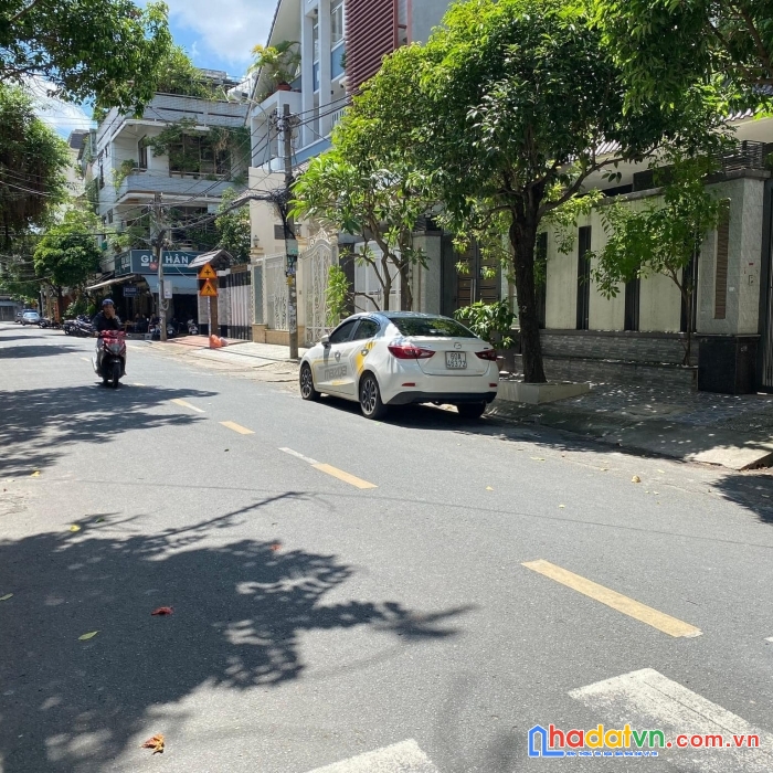 Nhà ngộp bank-mặt tiền-tân kỳ tân quý-(4m*25m)*2 tầng-mới-giá nhỉnh 7 tỷ.