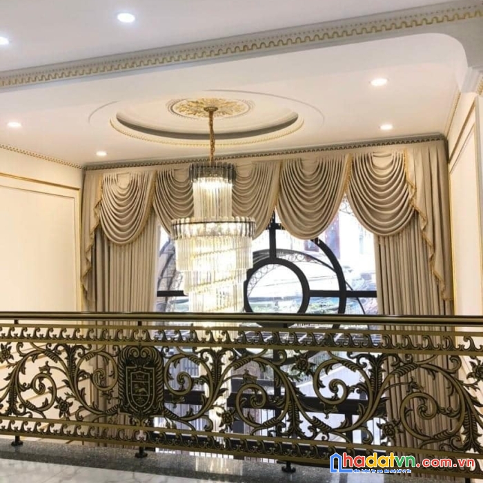 Lô góc ngọc lâm – thang máy – ô tô – hàng xóm phố cổ –  full nội thất –  an sinh đỉnh.