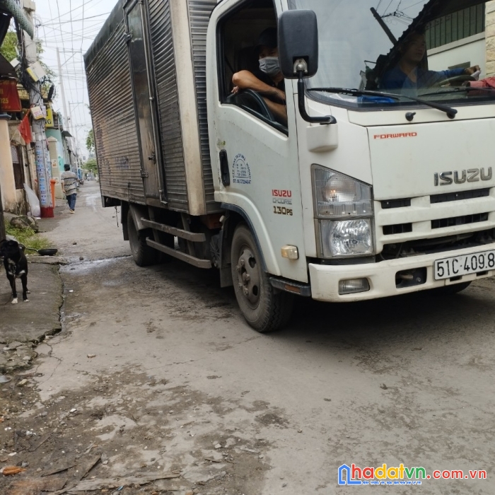 Nhà c4 dt 122m dchh - đầu tư xd chdv,  hẻm xe tải gần ubnd bình chiểu