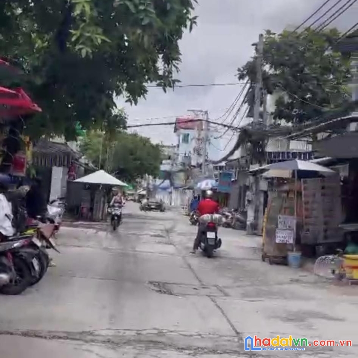 Nhà hẻm 8m thông - gần ngã 4 bốn xã - 56m2 - 4.75 tỷ