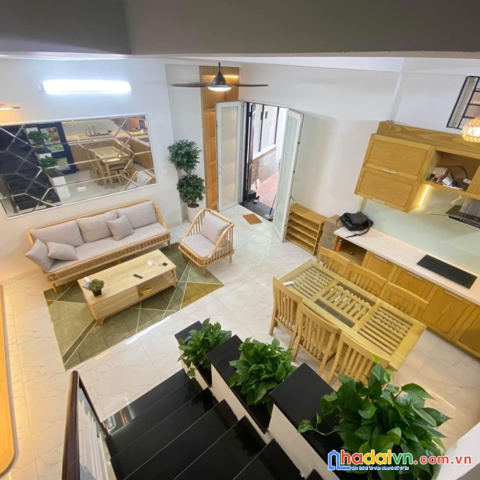 Quá rẻ, nhà minh khai 60m2 ( sổ chuẩn), 3 tầng, 3 ngủ, nhà đẹp tặng nội thất, chỉ 3,96 tỷ.