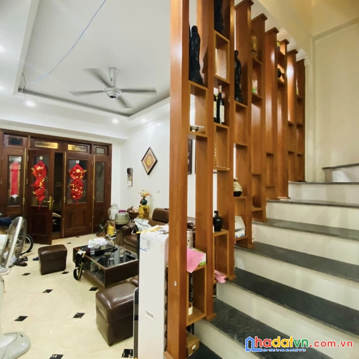 Nhà đại từ-kđt nguyễn cảnh dị dt 45m2 x5t, mới,đẹp,oto đỗ cửa,ở luôn,giá 5.98 tỉ full nội thất