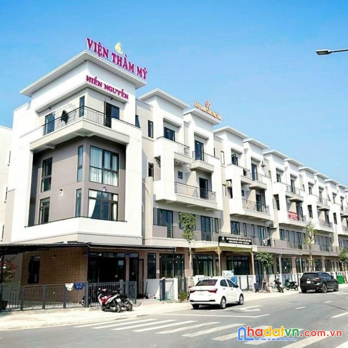 Siêu    kinh doanh- chân đế 9 tòa chung cư- công nhân 3 khu công nhiệp lớn  lh:0376045394