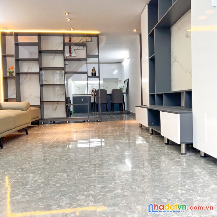 Hàng độc quyền. nhà đẹp 2  tầng nguyễn công hoà, lê chân, xách vali về ở luôn (tx - 08/11)