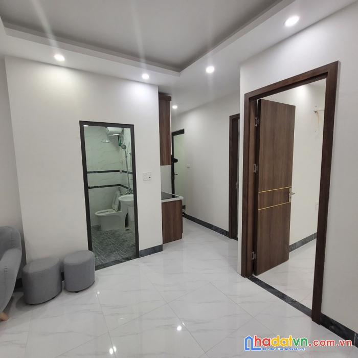 Bán căn hộ a02 khâm thiên - xã đàn, 51m2, 990tr