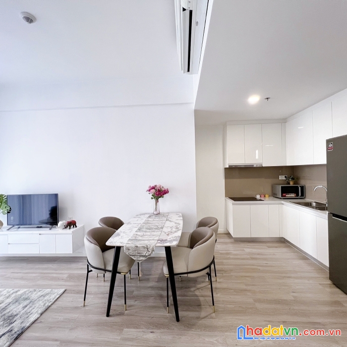 Bán nhà riêng, tặng luôn nội thất, dọn về ở luôn. dt 58m2. tt 549tr. cam kết hàng thật, giá cắt lỗ
