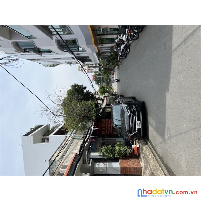 Hẻm 2 xe tải, rất thuận lợi kinh doanh, 99m2, 2 tầng khu vực bàu cát, tân bình, giảm còn 9.x tỉ