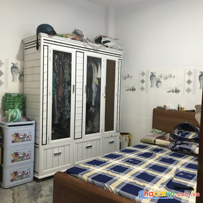 Nhỉnh 1 tỷ, nhà mới đẹp ở ngay huỳnh ngọc huệ, gần mặt tiền, 65m2 x 2t