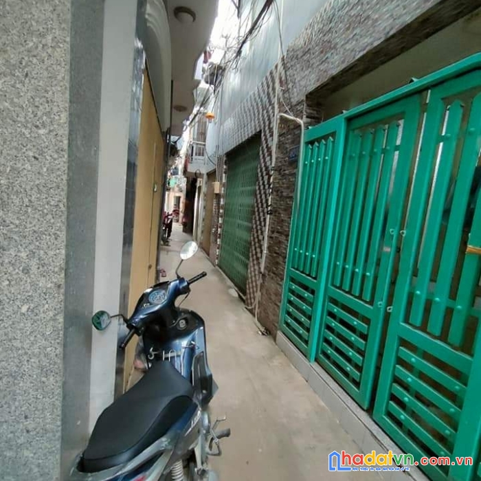 Bán nhà q8. hxh sát nhà, sát mặt tiền lương văn can,  gần bình đông, sổ vuông vắn, nhà rất mới