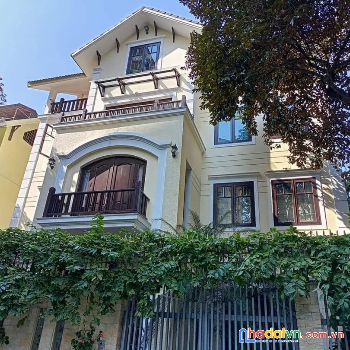 Biệt thự đơn lập nguyễn hoàng , đường 20m, ô tô dừng đỗ, thang máy, 101m chỉ 16  tỷ