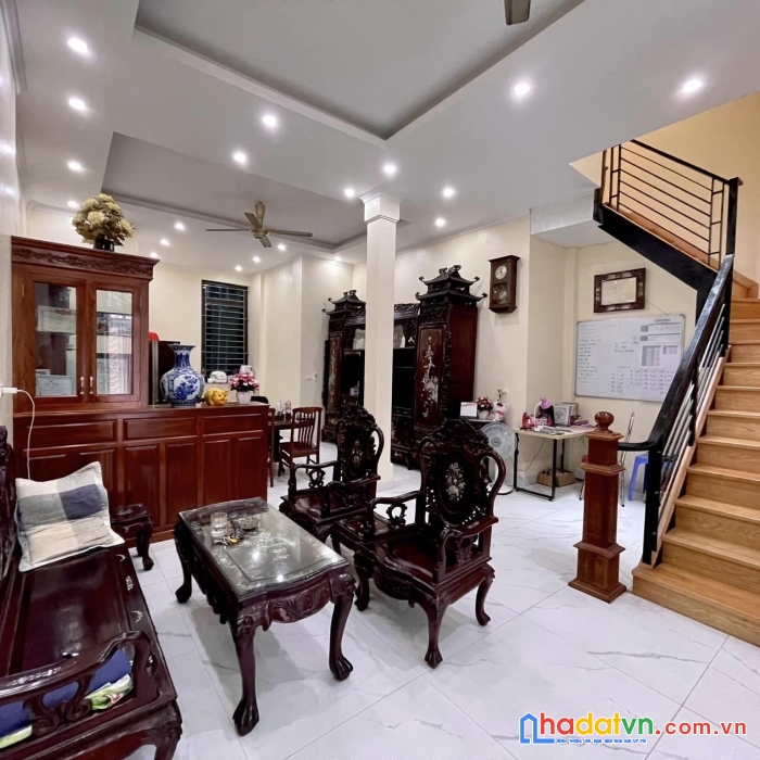 Cần bán nhà tản đà, quận hà đông diện tích 59m2 giá 5.7 tỷ có thương lượng