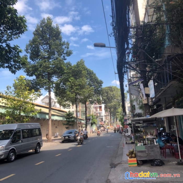 Cho thuê toà nhà mặt tiền ngô quyền 8x20m