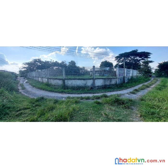 Trang trại 6700m2 - 1451m2 thổ cư - 2 măt tiền - áp bầu sen - l an - 24 tỷ tl